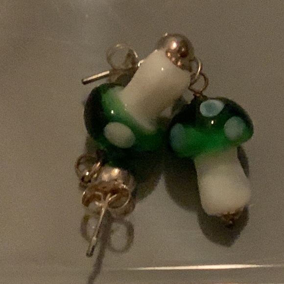 EARRINGS - Picture 2 of 2